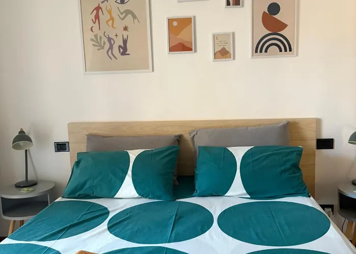 Montebello Apartment *